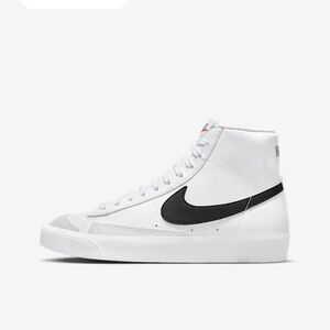 Nike Blazer Mid '77 Big Kid Size 6.5Y White And Black